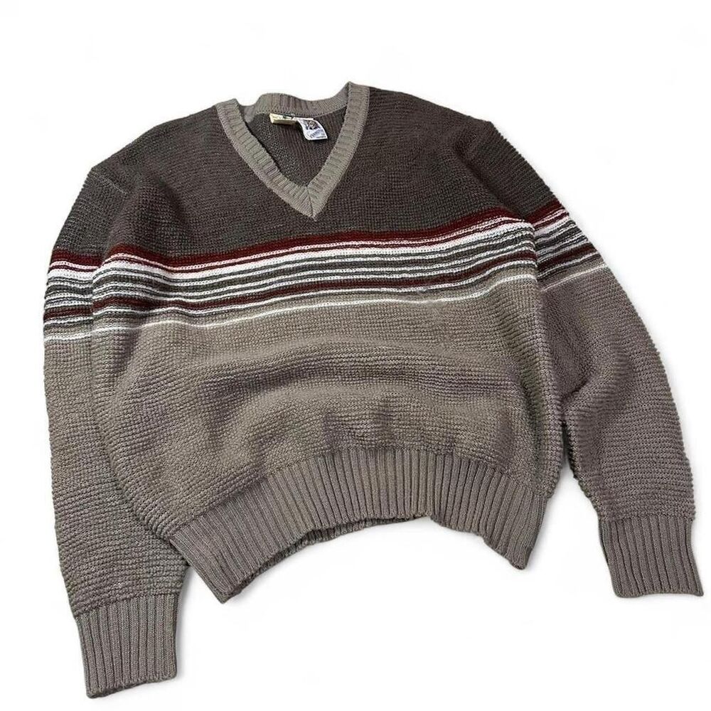 Kennington Men's Brown and Grey Jumper